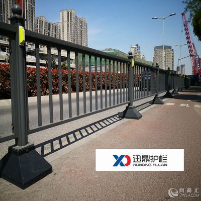 道路護(hù)欄
